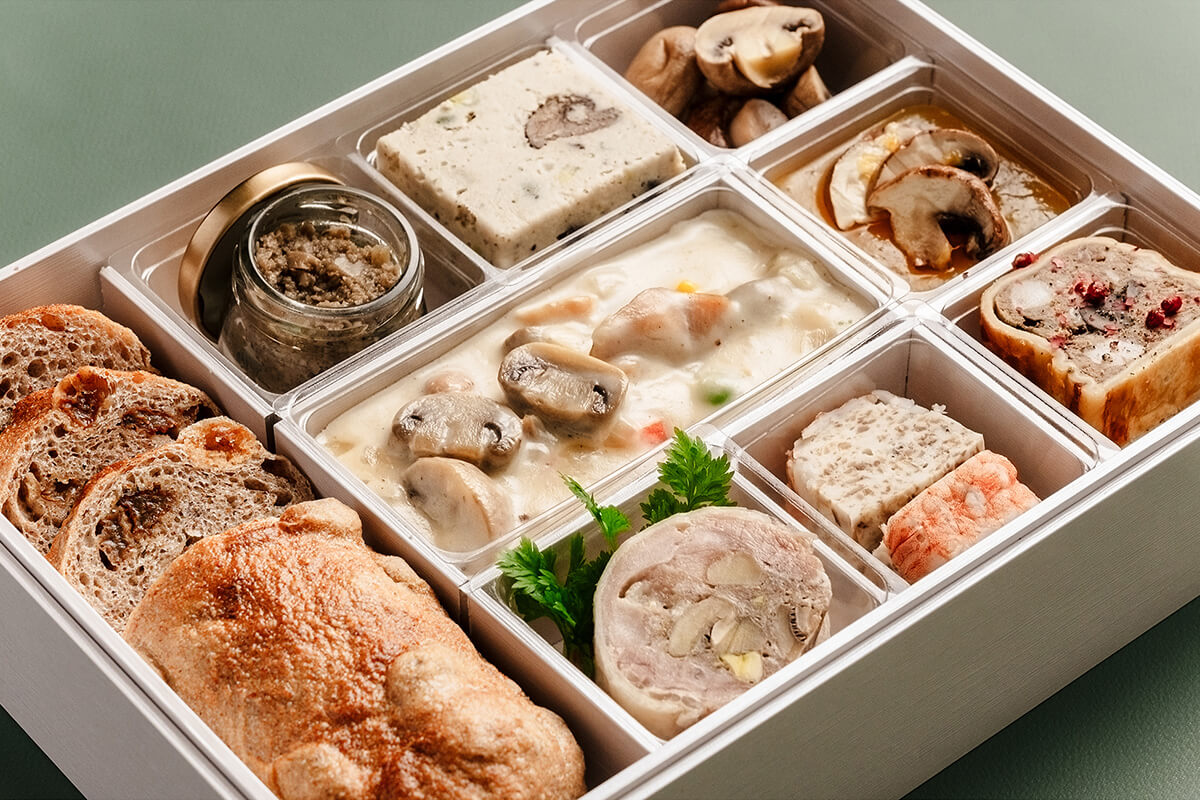『MUSHROOM DELI & OSECHI BOX（一段重）』の内容
