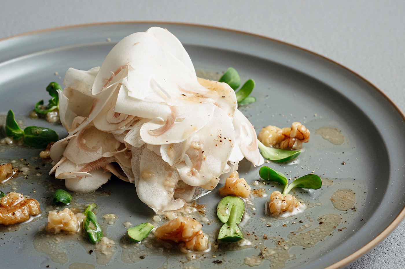 Thinly sliced fresh mushroom with walnuts and shio-koji(salted rice malt) vinaigrette03