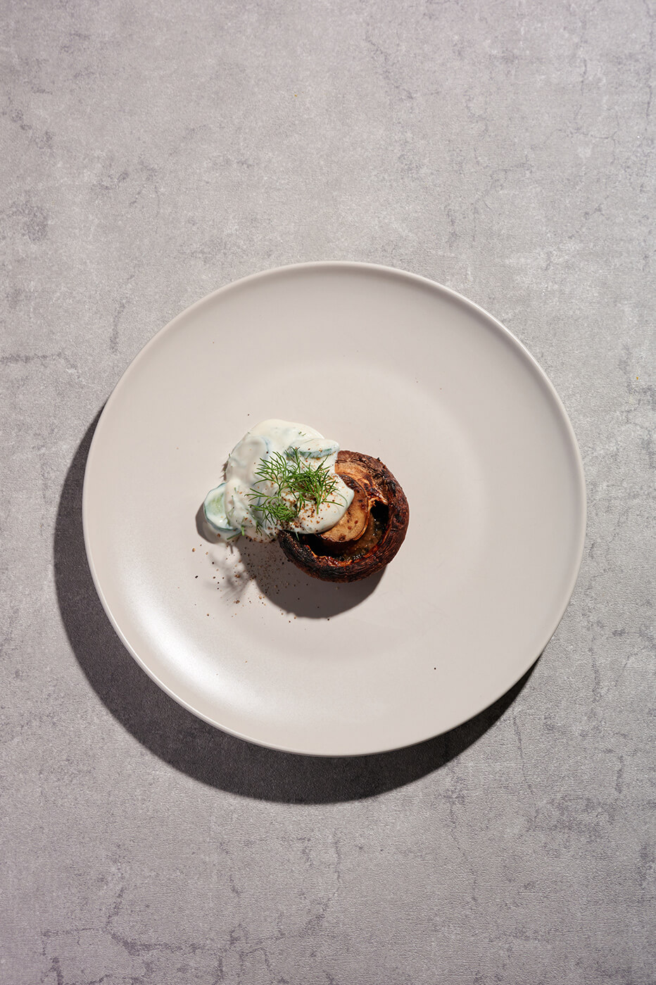 Miso-pickled large brown mushroom with yogurt sauce01