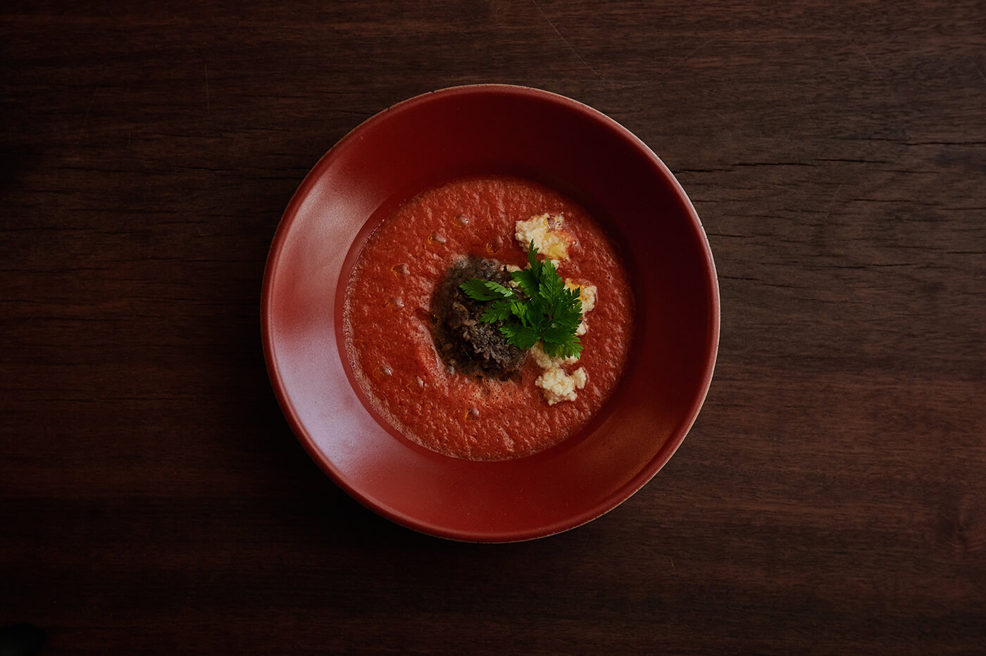 Chilled mushroom gazpacho with Duxelles and vegan cheese crumble01