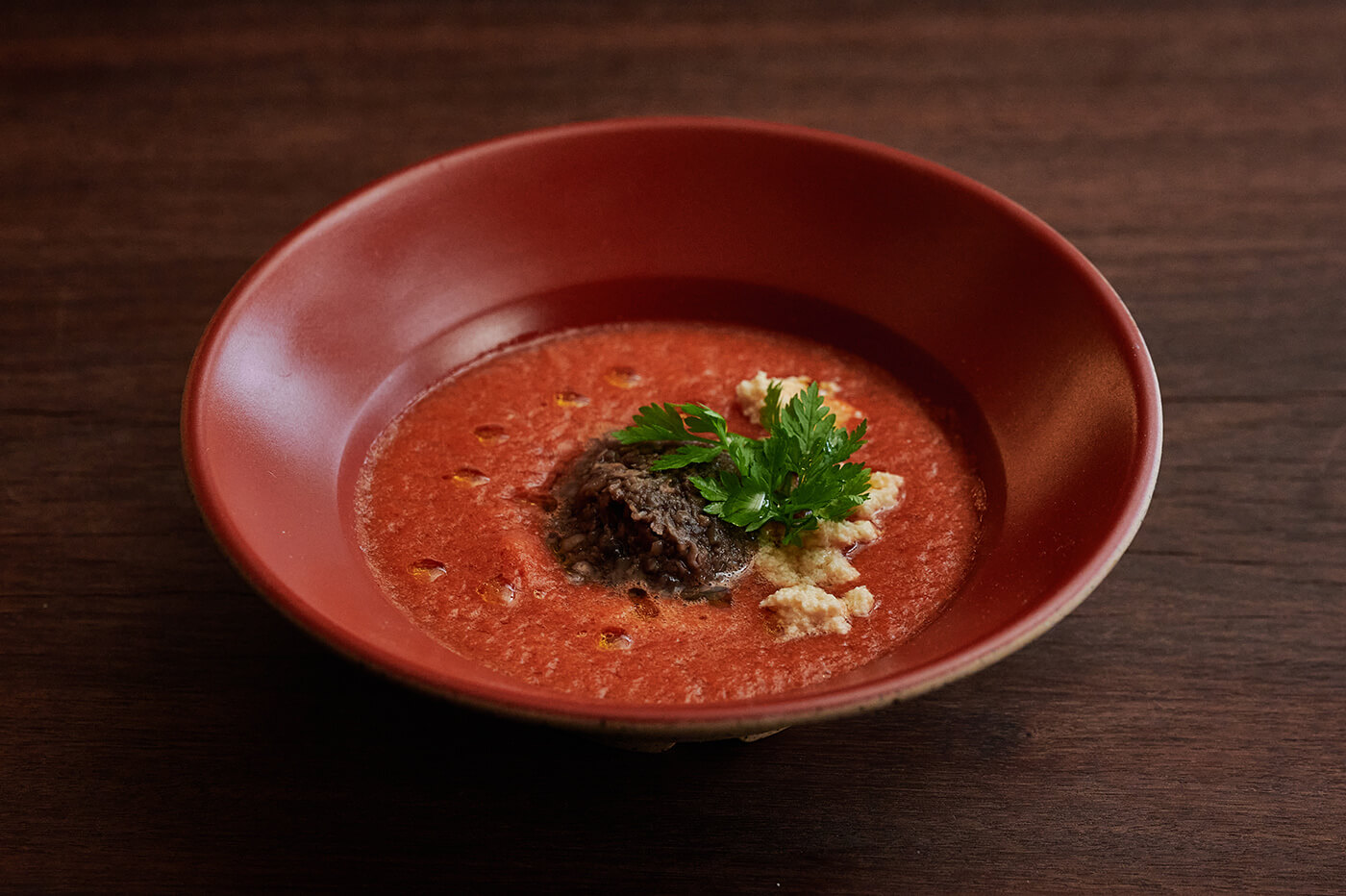 Chilled mushroom gazpacho with Duxelles and vegan cheese crumble03