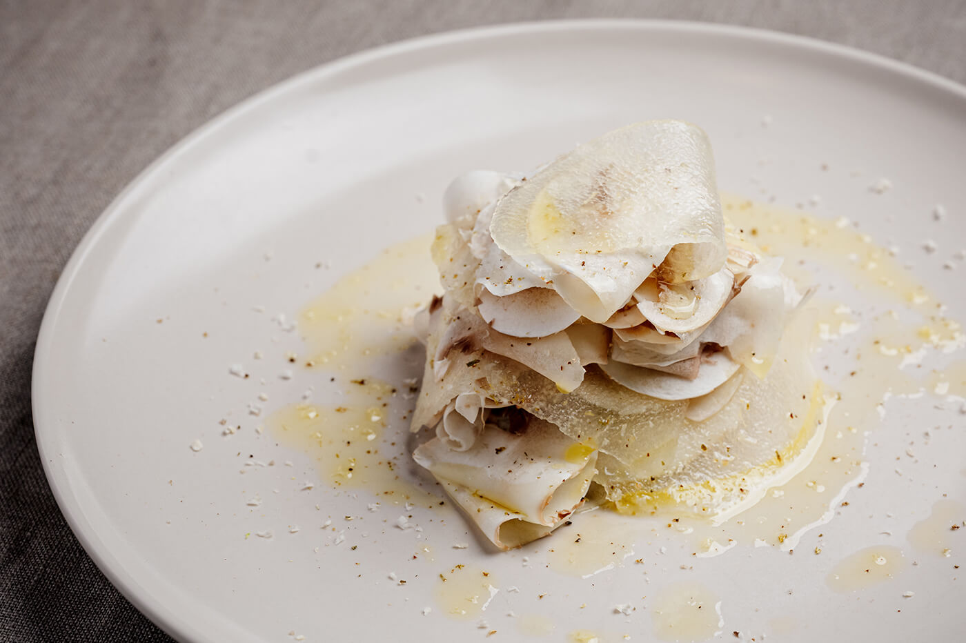 Thinly sliced fresh mushroom with Japanese pear and lime vinaigrette01
