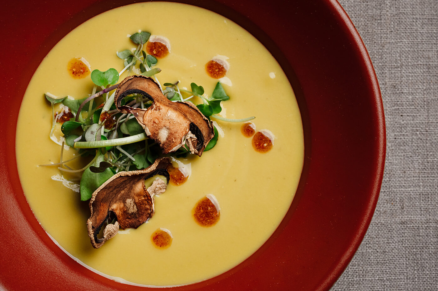 Shima-kabocha(Okinawa squash) and mushroom potage with mushroom chips01